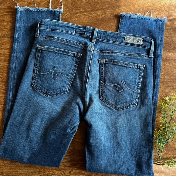 AG Andriano Goldschmied Distressed Denim Blue cropped ankle Jeans size 26R - Picture 3 of 10